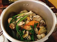 高压锅生蚝-土蚝·高压锅生蚝(百姓美食街店)
