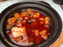 -土砂锅生态山庄·非遗砂锅雅鱼