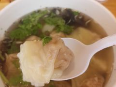 -手劲鱼丸馄饨铺(哈一百店)