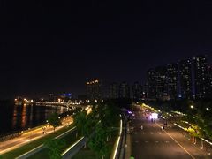 -南京眼步行桥