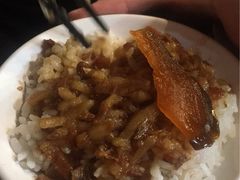 -胡须张鲁肉饭(美食文化馆店)