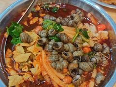-柳州肥姨妈大骨螺蛳粉(东靖路店)