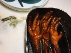 弄堂里的卤鸡爪-弄堂里(西溪龙湖天街店)