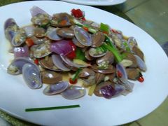 -四川小胡子海鲜(丁村万人海鲜广场店)