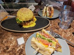 -Let'sBURGERplus·非常创意汉堡(三里屯店)