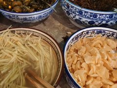 -镇南锅盖面馆(解放路店)