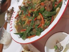 -鲁南仔·滕州炒鸡(经三路店)