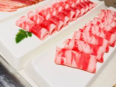 -海底捞火锅鲜切牛肉主题店(长寿路店)