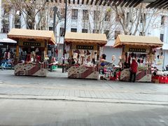 -吉庆街美食广场