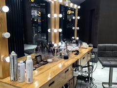 -企鹅照相馆(岗顶天娱店)