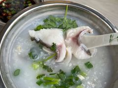鱼片粥-财记鱼粥·肠粉
