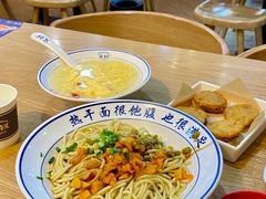 -文叔·湖北名小吃·小龙虾(黄贝岭地铁站店)