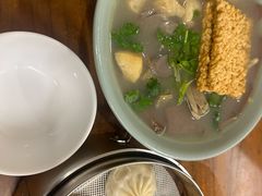 -金原鸭血粉丝汤·汤包·脆皮烤鸭(南京博物院店)