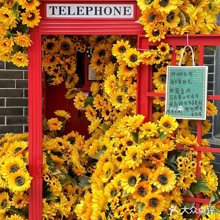 被花花包围的浪漫下午茶 佛山的莫奈花园💐