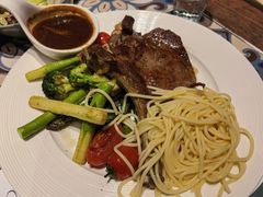 -静香HOUSE·全时段融合餐厅(七星欢乐颂店)