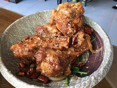 -95号酱骨·一块豆腐(展春园西路店)