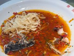 -湘当有饭剁椒鱼头(昆山招商花园城店)
