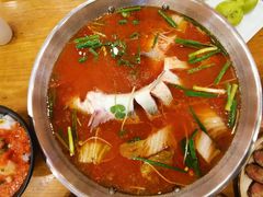 -新凯里酸汤鱼(飞山街店)