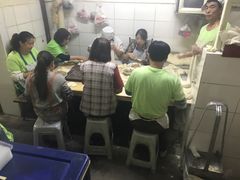 -四平包子铺