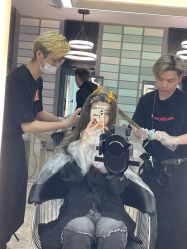 -AKOZO Beauty Salon