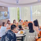 美滋滋 我们订的是星空泡泡屋，透明的圆形小屋