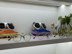 -翰佐蔡司小乐圆·依视路星趣控·暴龙眼镜折扣店