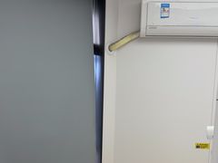 -登特口腔医院(鼓楼东街口店)