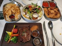 -芳草地西式融合餐厅(回龙窝店)