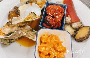 Garlic Steamed Oyster · Enjoy