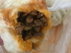 麻辣香菇鸡丁包-老陶包子铺(南大西南村店)