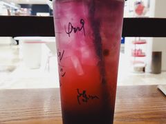 -星巴克(杭州西湖银泰1F店)