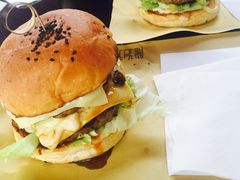 -龙治汉堡(中华城店)