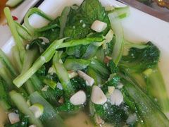-亚黑亚炕锅农家美食(清水河店)