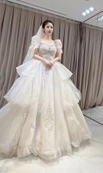 -GRACE KELLY婚纱与礼服(北京店)