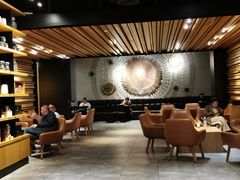 大堂-星巴克臻选(长沙运达中央广场店)
