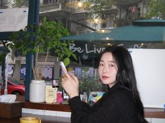 -Be Lived Cafe比例咖啡(摩天轮店)