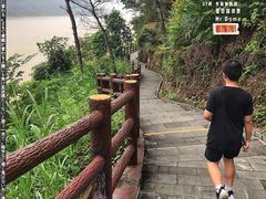 -羚羊峡古栈道森林公园