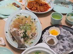 -吕氏疙瘩汤·海鲜新鲁菜(海州利群店)