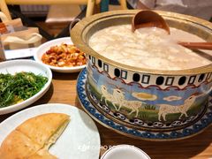 -蒙亨·手把肉·蒙古包文化主题餐厅(天恒广场店)