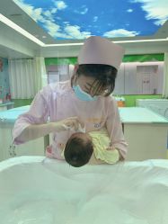 -梓爱月子中心(花都店)