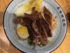 -狮头牌卤味研究所·卤味饭(花城汇南区店)