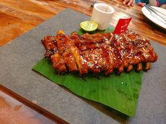 BBQ猪肋排-Naughty Nuri’s Phuket