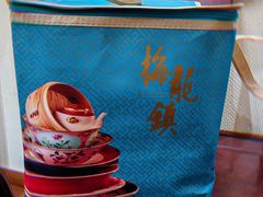 -梅龙镇酒家(南京西路总店)