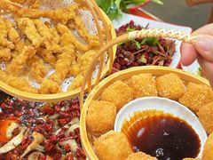 -烧哥美蛙肥肠鱼火锅·十五年社区店