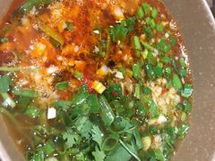 -肖肖酸萝卜鱼火锅(总店)