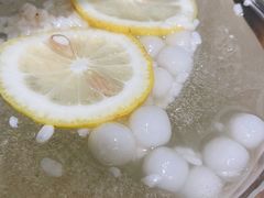 三鲜冰粉-串妹花式冰粉(乐山总店)