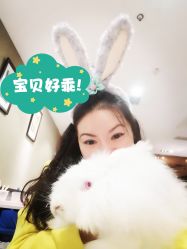 -萌兔星空蹦床撸兔馆