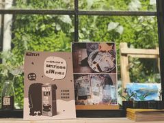 餐具摆设-无牌咖啡&酒馆