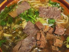-花溪牛肉粉(八鸽岩店)