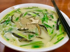 -三百碗宝应长鱼面(板仓街店)